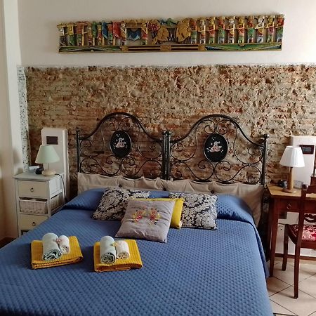 Apartamento Il Piccolo Eden - Private Garden Livorno Exterior foto