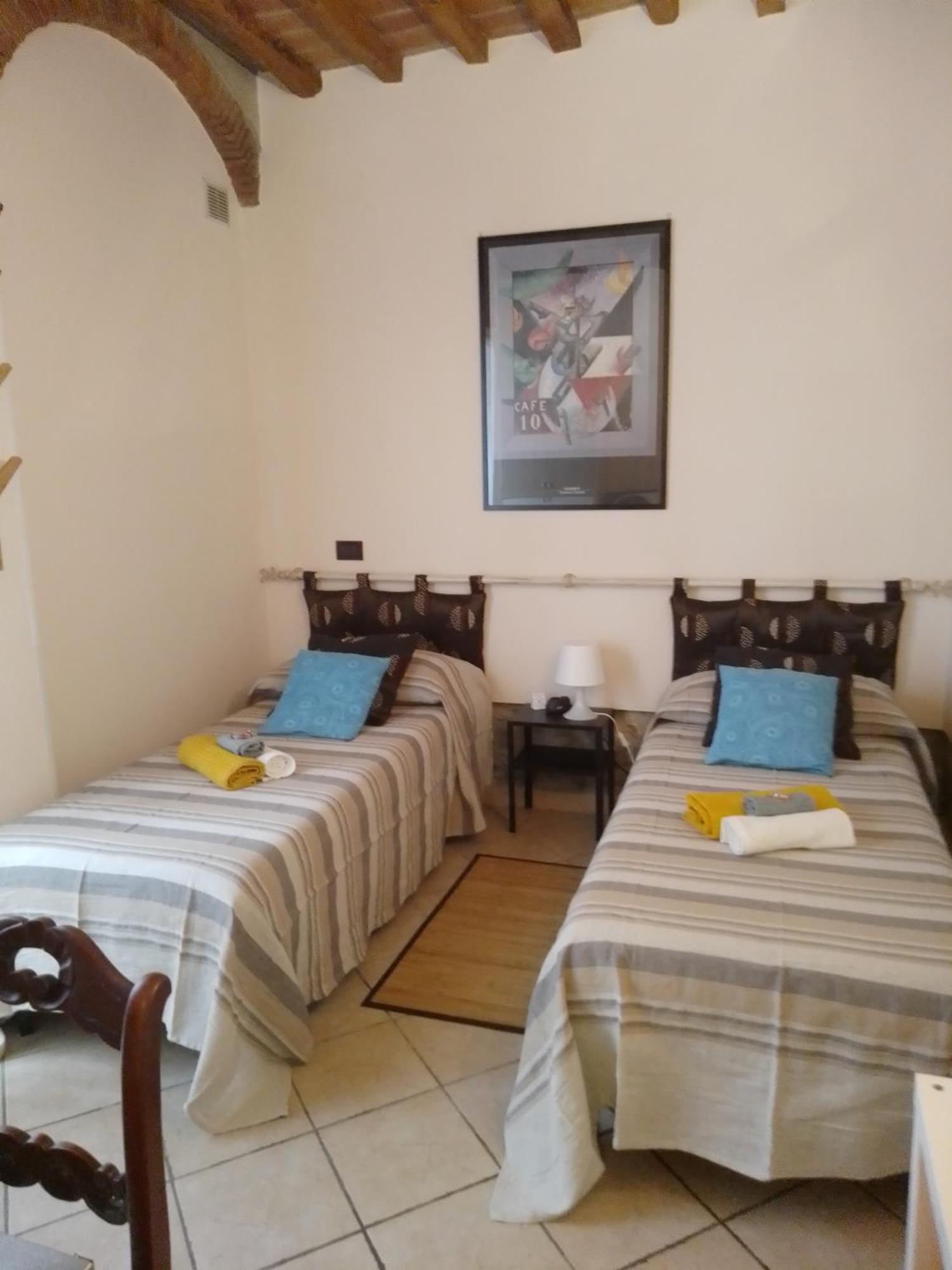 Apartamento Il Piccolo Eden - Private Garden Livorno Exterior foto