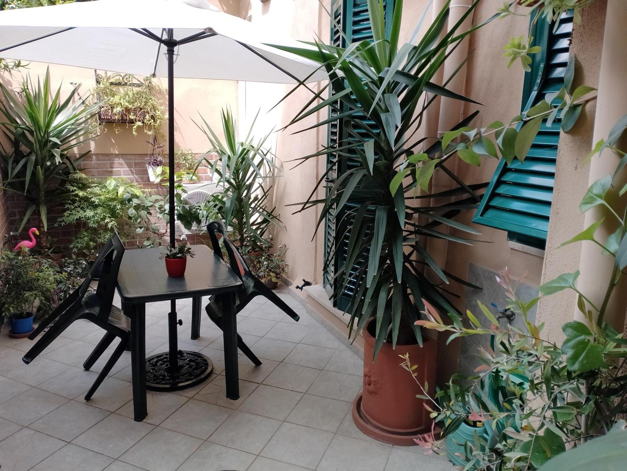 Apartamento Il Piccolo Eden - Private Garden Livorno Exterior foto