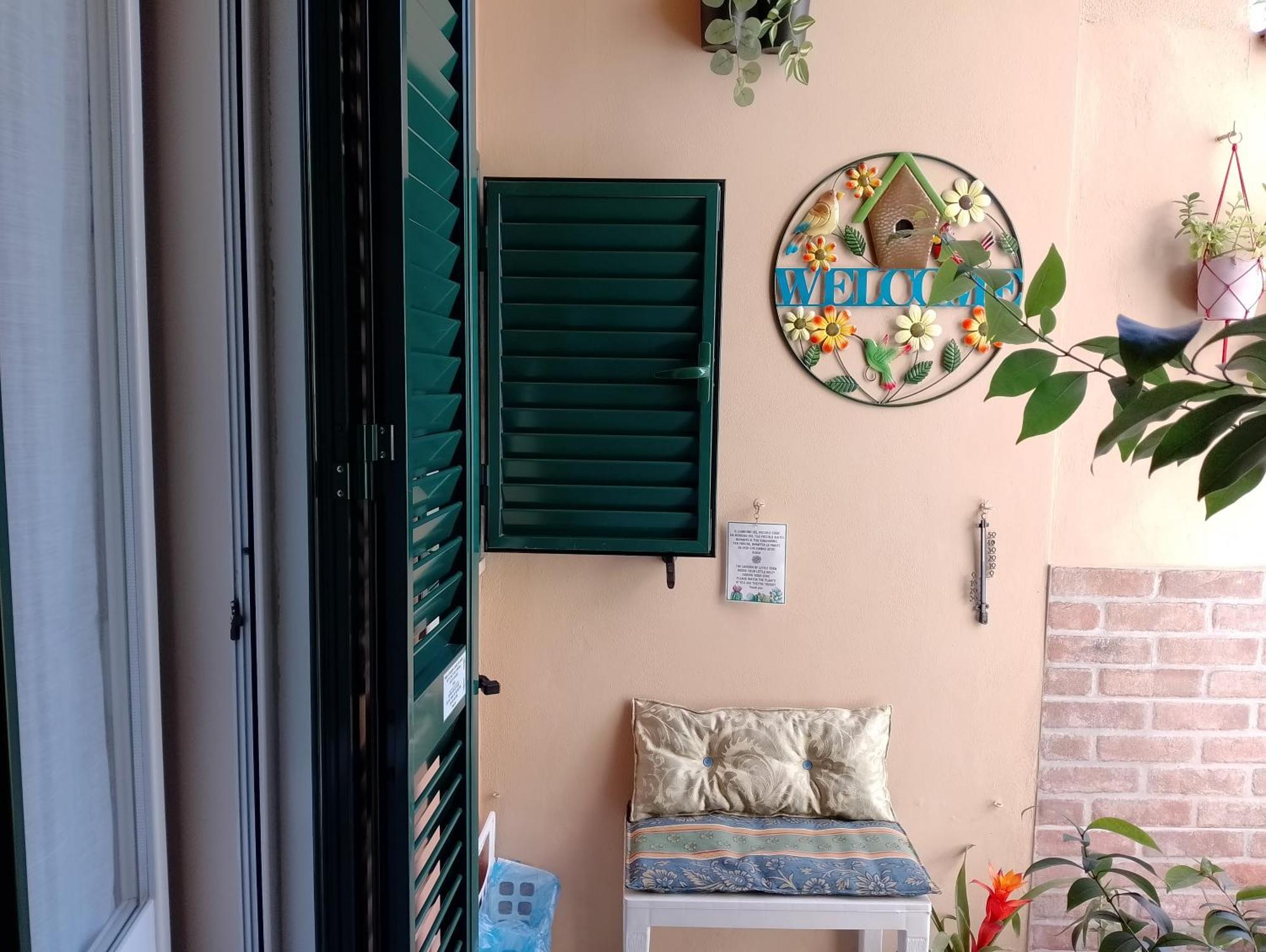 Apartamento Il Piccolo Eden - Private Garden Livorno Exterior foto