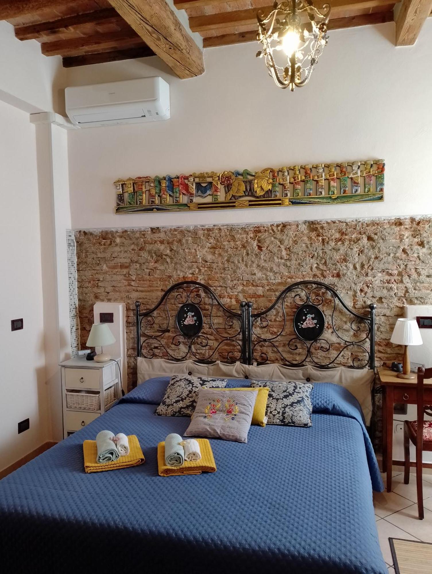 Apartamento Il Piccolo Eden - Private Garden Livorno Exterior foto